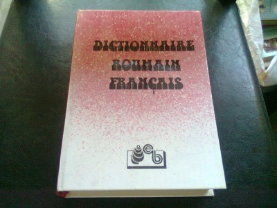 DICTIONNAIRE ROUMAIN FRANCAIS foto