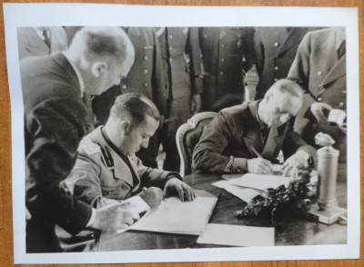Fotografie de presa, Ciano si Ribbentrop la Viena pregatind Dictatul, 26.09.1940 foto