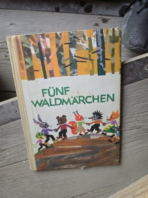 F&amp;uuml;nf Waldm&amp;auml;rchen foto