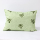 Cumpara ieftin Perna Aloe Herbal 50x70 cm cu puf siliconizat