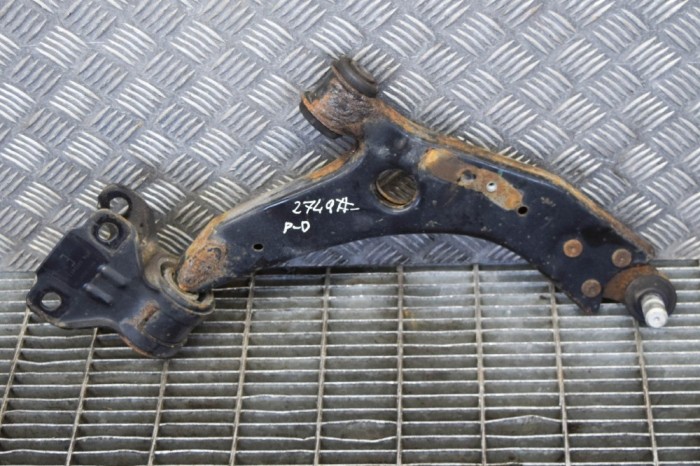Braț inferior dreapta față VOLVO V40 Hatchback 2014 OEM: AV61-3A262-DA 11389587