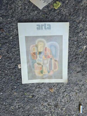 Revista Arta- 7/1982 foto