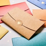 Plic auto-inchidere cu inimioara aurie , carton decorativ, diverse culori