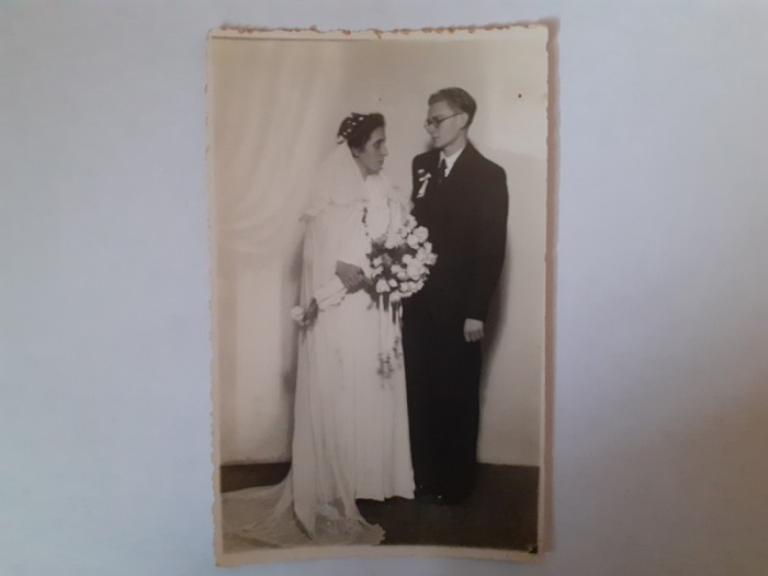 Fotografie tip CP cu cuplu din Brașov &icirc;n 1940
