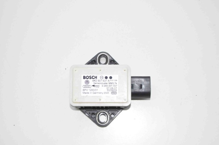 Alt modul de control AUDI A5 8T3 2010 OEM: 8K0907637A 1489055