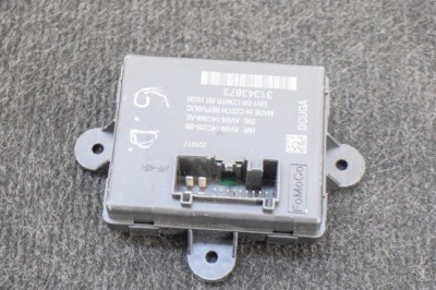 Modul de control ușă dreapta spate VOLVO V40 Hatchback 2017 OEM: AV6N-14C236-BB,31343873,AV6N-14C068-AE | 10879992 foto
