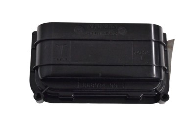 Grila de ventilație caroserie TESLA MODEL X 2017 OEM: 1068034-00-C | 14895578 foto