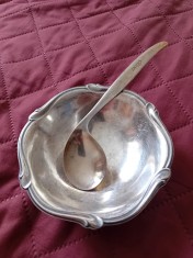 Farfurioara cu picior si lingurita WMF argintata