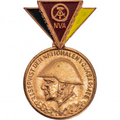 Medalie Militara VOLKSARMEE Rezervist Bronz RDG - Surplus Militar