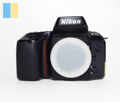 Nikon F70 (Body only) (serie: 2800992) foto