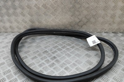 Garnitura ușă dreapta față KIA NIRO II 2023 OEM: 83110-AT000,83120-AT000 | 30373396 foto