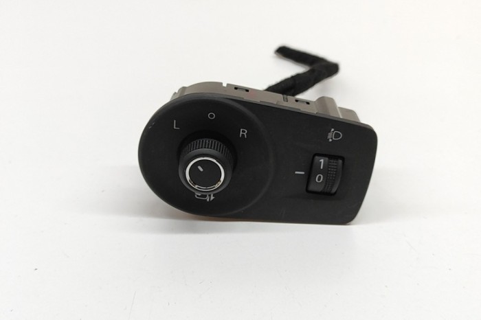 Comutator de reglare oglinda MG MG 3 2024 OEM: 10257088,10003589 | 29368151