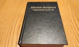 SFINTELE SCRIPTURI - Traducerea Lumii Noi - Watch Tower Bible and Tract Society of Pennsylvania, 2006, 1724p.; dim.: 11.5x16.5/3.5 cm.