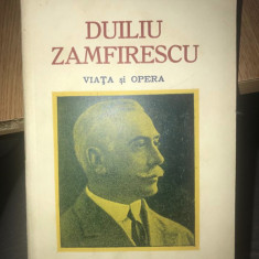 Duiliu Zamfirescu : viata si opera / Lucian Predescu cu dedicatia autorului