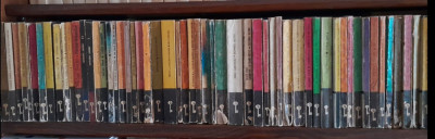 Colectia ENIGMA - CHEITA - 60 volume - bibliofilie - romane politiste - colectie foto