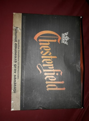 cutie mare vintage de tigari CHESTERFIELD,26 cm/19,5 cm/10 cm,stare foto,T.GRAT foto