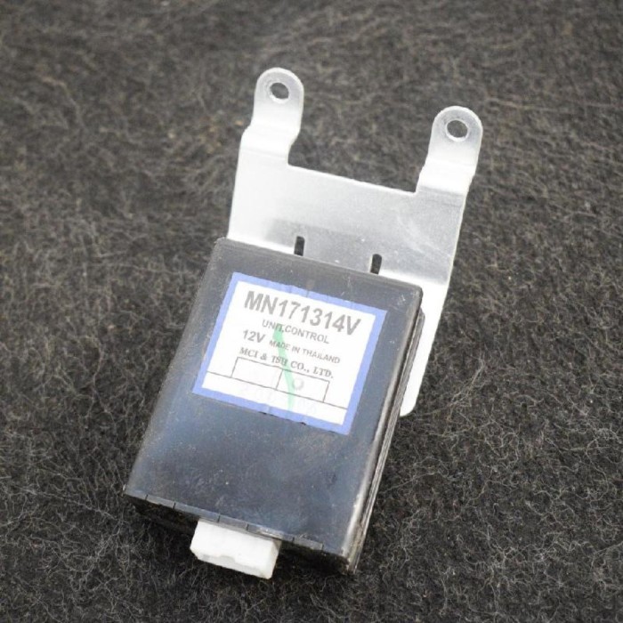 Alt modul de control MITSUBISHI L 200 / TRITON KA_T, KB_T 2007 OEM: MN171314V 2906270