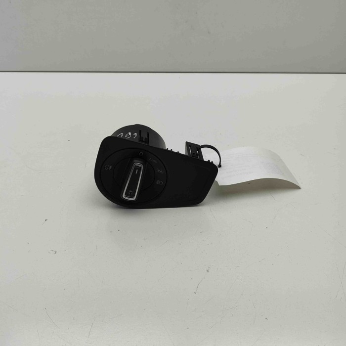 Modul de control comutator faruri VW GOLF VII 5G1, BQ1, BE1, BE2 2017 OEM: 5G1858341E 30293709