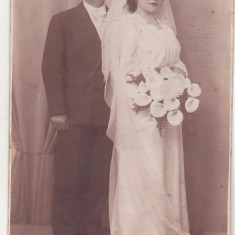 bnk foto - Portret de nuntasi - Foto E Popp Ploiesti 1946