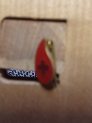 Insigna Crucea Roșie Donator foto