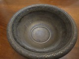 Bol antic decorativ din alamă, peste 120 ani vechime, motive florale &icirc;n relief, 16 cm