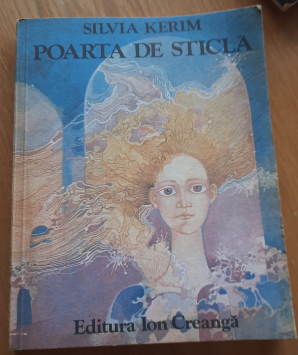 Poarta de sticlă, Silvia Kerim