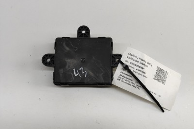 Modul de control ușă dreapta spate VOLVO V60 2012 OEM: 31318963,AV6N-14C236-BB,AV6N-14C068-AE | 30322099 foto