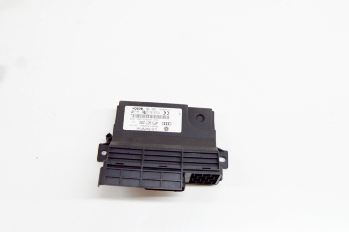 Modul de confort AUDI A6 4F2, C6 2005 OEM: 4F0907280,4F0910280,F005S0007 18314693