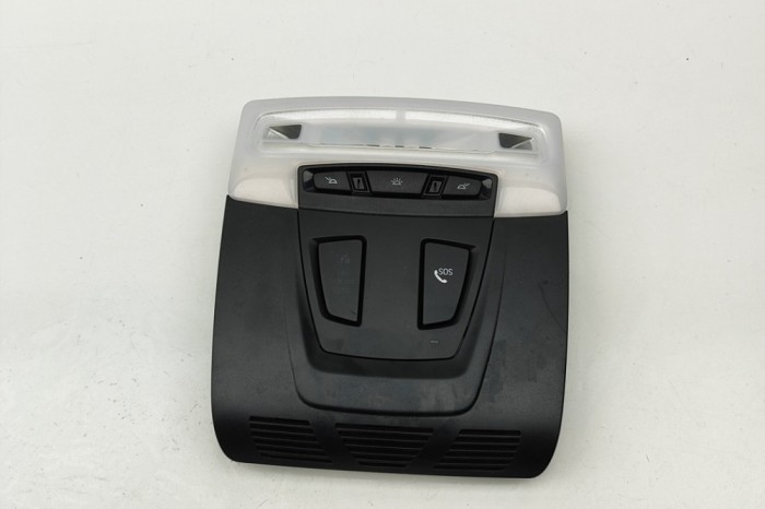 Iluminare interioară BMW 3 F30, F80 2015 OEM: 9312496 | 31453516