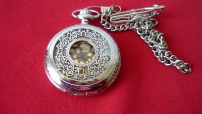 CEAS DE BUZUNAR MECANIC ARGINTAT, NEFOLOSIT. foto