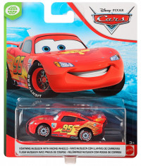 MASINUTA METALICA CARS3 PERSONAJUL FULGER McQUEEN CU ROTI DE CURSE SuperHeroes ToysZone foto