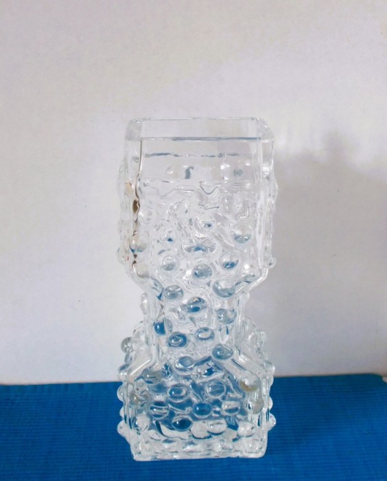 Vază colecție, cristal clar suflat manual &icirc;n mulaj - design Josef Schott, Smalandshyttan Suedia