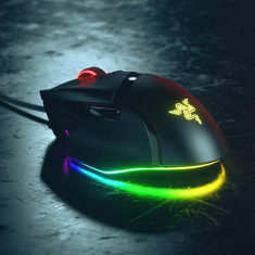 Mouse razer cu fir razer basilisk v3 rgb butoane programabile 10+1 razer™ hyperscroll tilt wheel