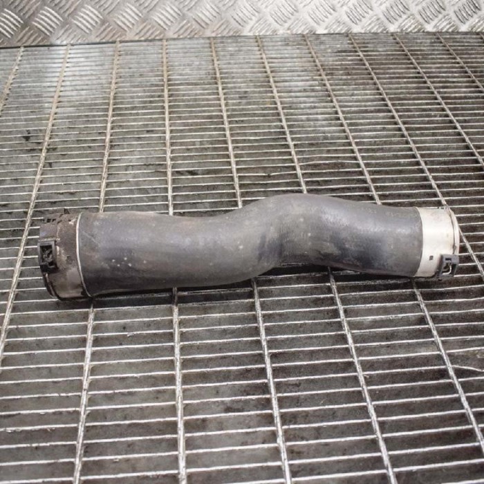 Furtun intercooler dreapta BMW 5 F10 2010 | 10696364