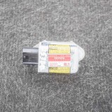 Senzor de impact lateral st&acirc;nga TOYOTA PRIUS Hatchback _W2_ 2007 OEM: 89860-47040,187900-0892 10238239