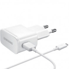 Incarcator Retea Samsung ETAU90EWEGSTD Cablu MicroUSB inclus 2 Amperi Alb Blister foto