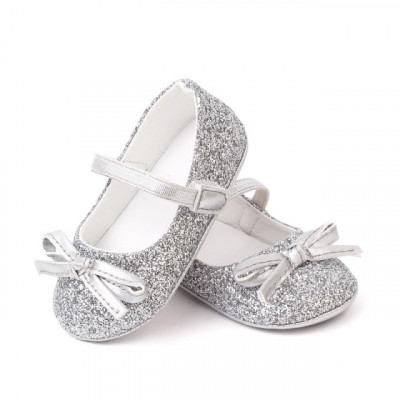 Pantofiori argintii cu sclipici (Marime Disponibila: 6-9 luni (Marimea 19 foto