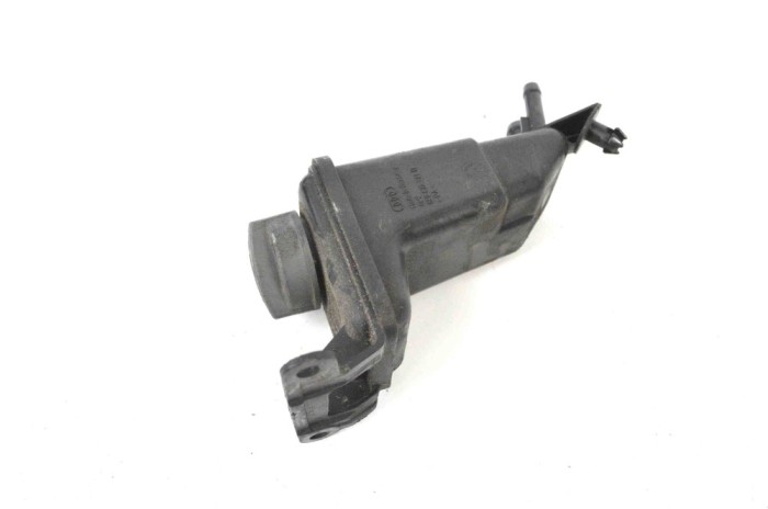 Rezervor pompa servodirecție AUDI A4 Cabrio 8H7, B6, 8HE, B7 2006 OEM: 8E0422373B