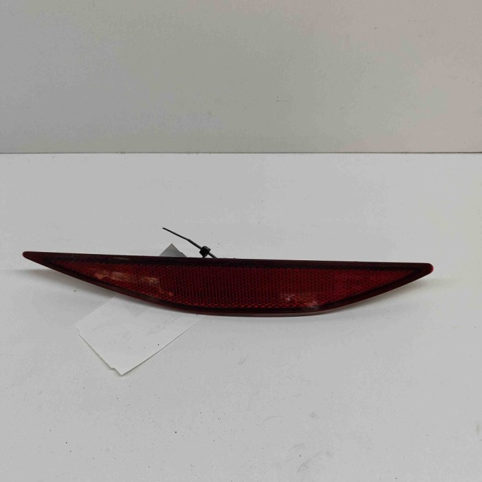 Reflector bara de protecție dreapta spate VW GOLF VII 5G1, BQ1, BE1, BE2 2013 OEM: 5G0945106 25345697