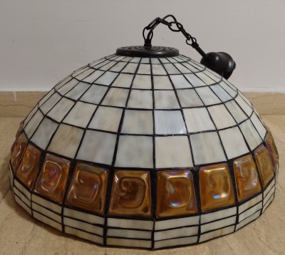 Lampadar de dimensiuni mari stil Tiffany foto