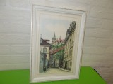 Strada ingusta din PRAGA - superba GRAVURA COLOR , inramata , tablou