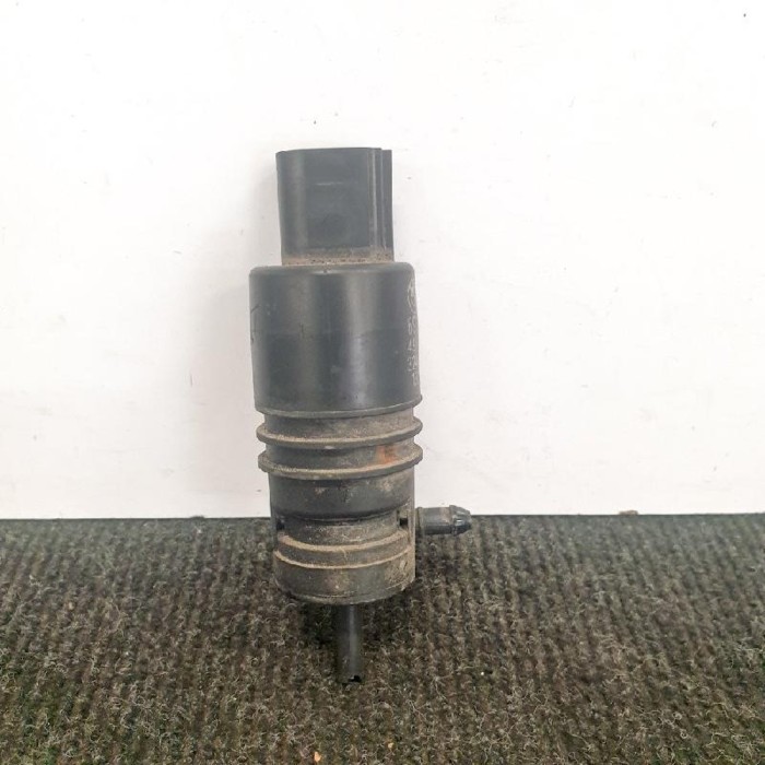 Motor rezervor lichid de parbriz BMW 5 F10 2011 OEM: 6934160 10848933