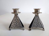 ** 2 suporti lumanare K.N.L TINN H. ARB NORGE PEWTER, 8 cm inaltime, ingravat