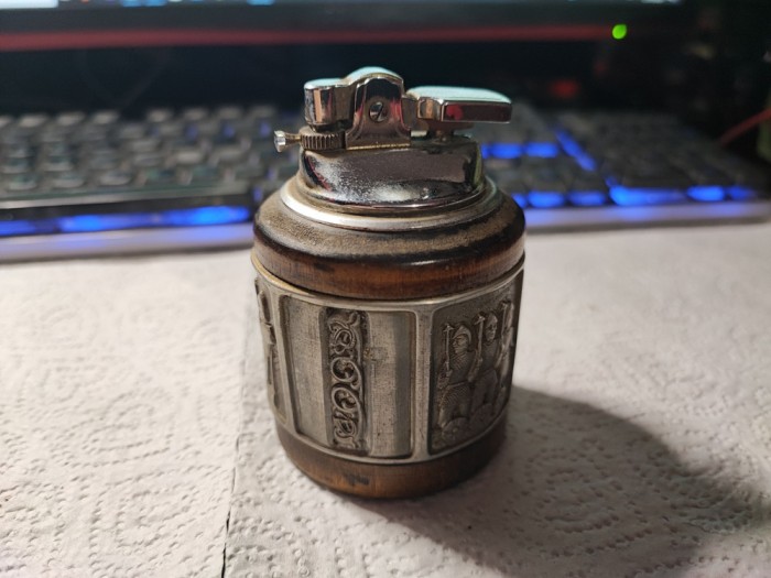 Bricheta vintage deosebita