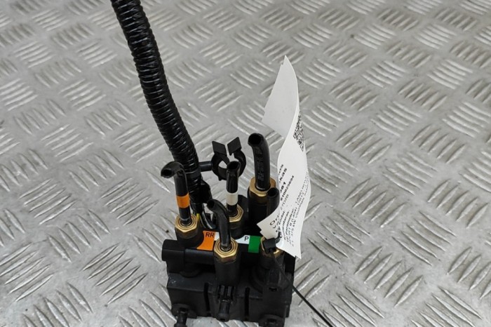 Unitate de control suspensie pneumatică LAND ROVER RANGE ROVER SPORT II L494 2018 OEM: JPLA-5B710-AB 29995981