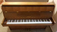 Pianina Yamaha foto