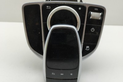 Buton de control navigație MERCEDES-BENZ X - Class 2018 OEM: A4709006100,A4709013100,A2059020104,A4709051500,A4709006200 | 31645909 foto