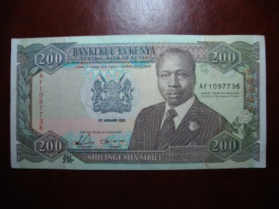 KENYA 200 SHILINGI 1992 foto