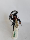 bnk jc Hoefler - cowboy cu lasou , calare