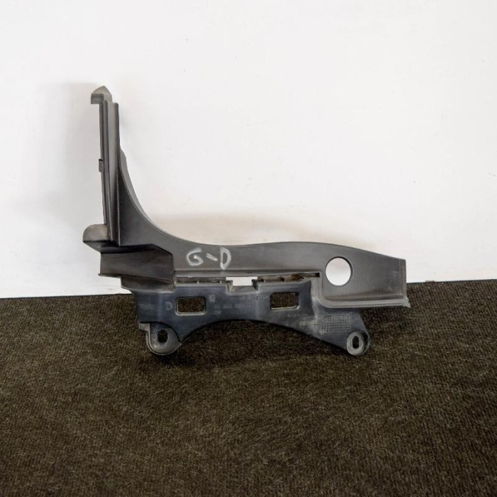 Suport bara de protecție dreapta spate PEUGEOT 3008 2010 OEM: 9685552477 10690261
